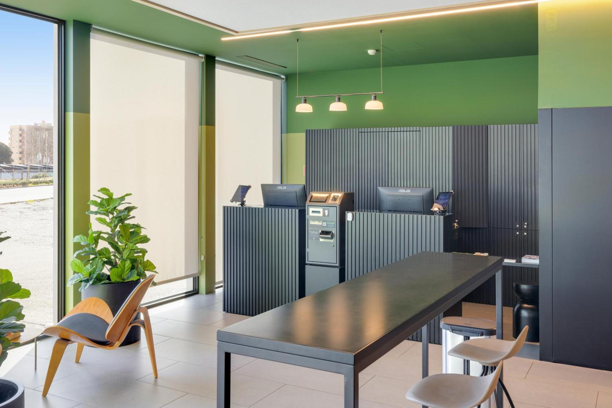 B&B Hotel Famalicao Vila Nova de Famalicão Exteriör bild